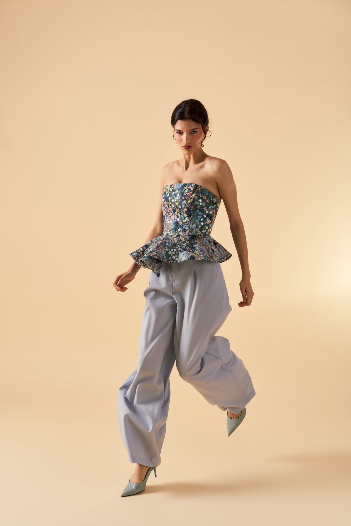 Look 12